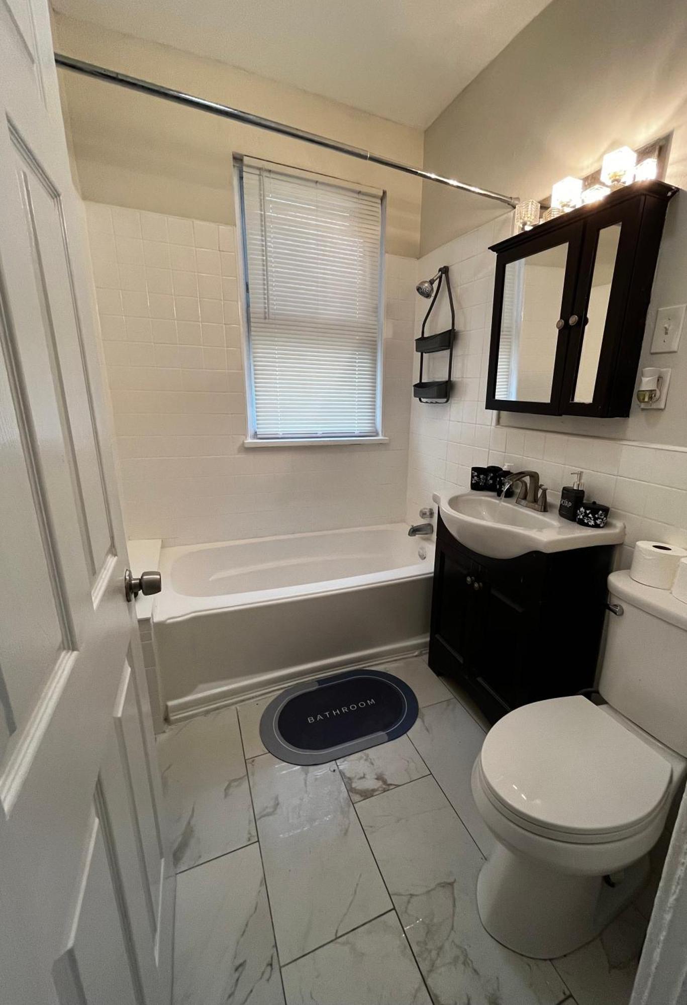 Spacious Cozy Private Room Newark Exterior foto